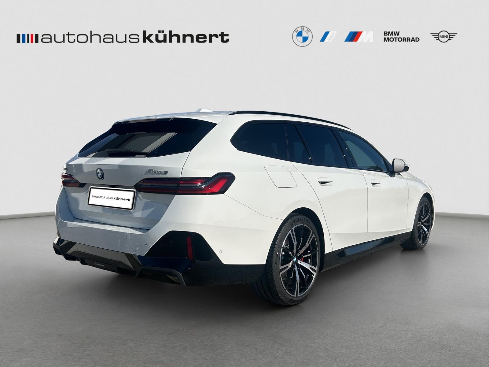 BMW 530e xDrive Touring M-Sport Hybr. UPE 87.380 EUR