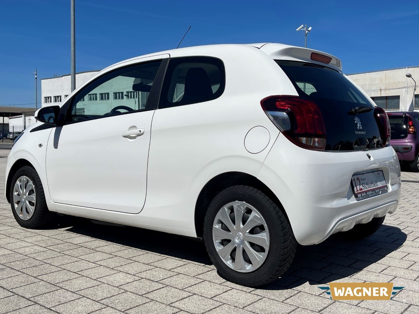 Fahrzeugabbildung Peugeot 108 Active Klimaanlage Isofix Radio