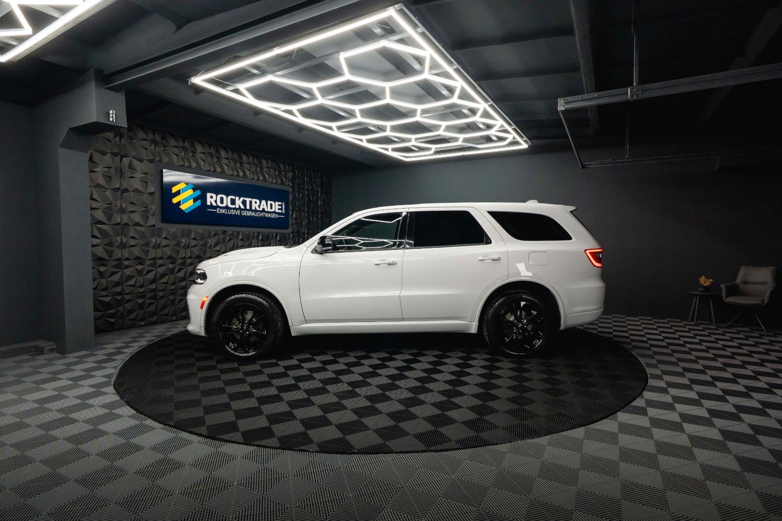 Fahrzeugabbildung Dodge Durango 3.6 V6 GT 4x4 SRT Night-Paket Modell 22