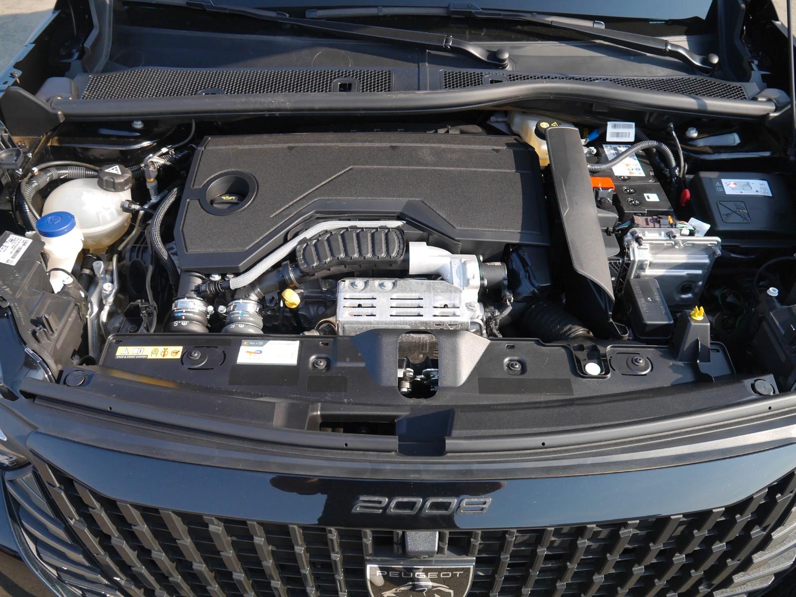 Peugeot 2008 Hybrid 145 LED/Navi/ACC/SHZ/360-Grad