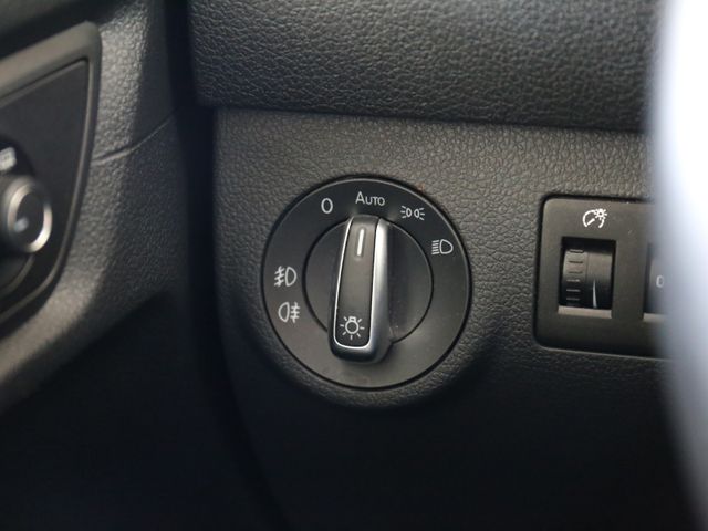 Volkswagen Caddy ALLTRACK DSG XENON ACC NAVI SITZH PARKLENK