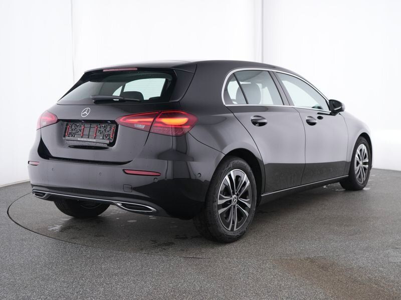 Mercedes-Benz A 180 Advanced LED SHZ RFK SPURH MBUX etc.Navi foto 3
