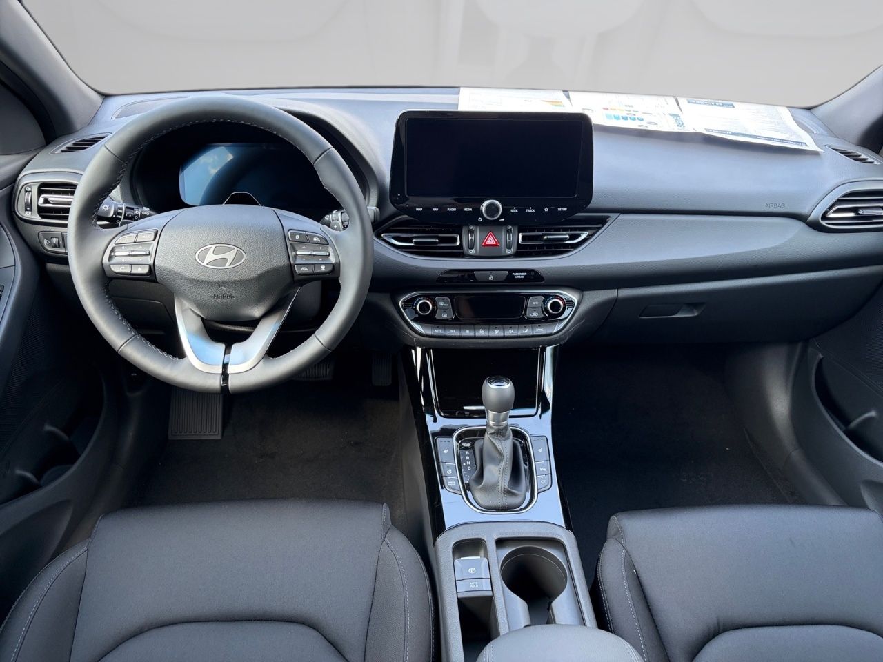 Fahrzeugabbildung Hyundai i30 TREND 2xKlima ACC AUT DynLicht Kam. KeyLess