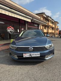 Volkswagen Passat - 3