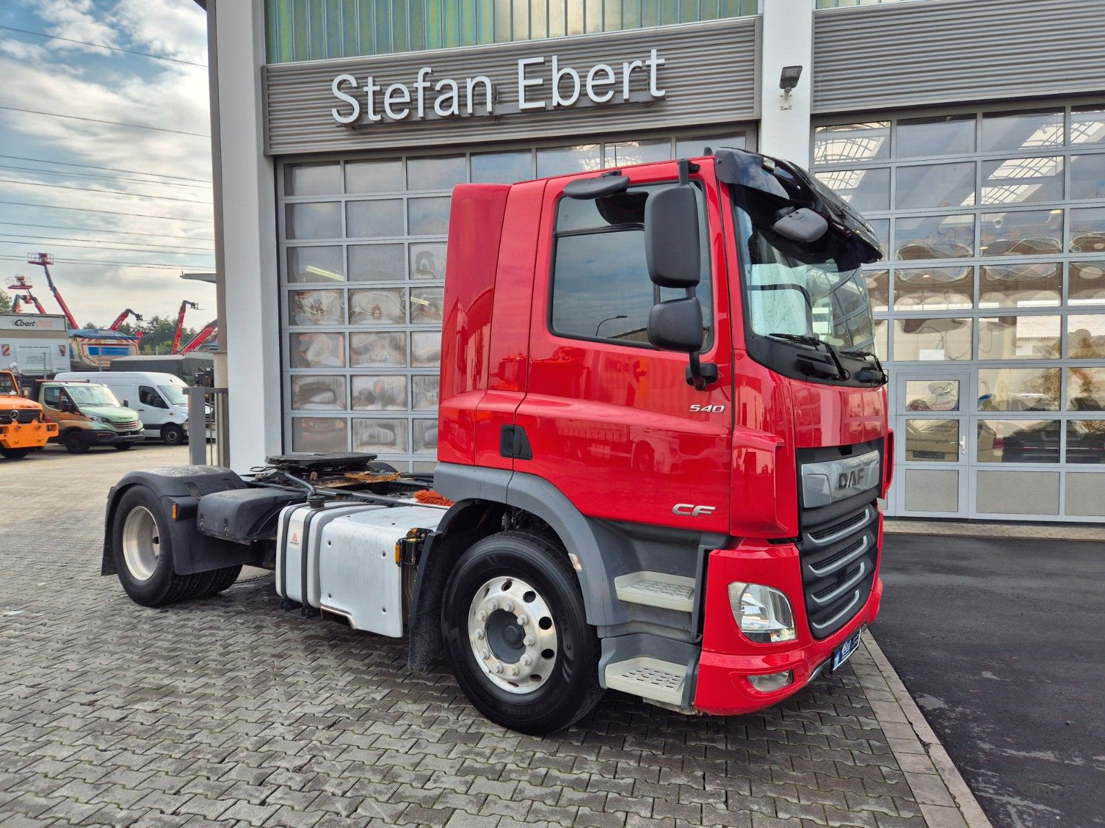 Fahrzeugabbildung DAF CF 450 FT 4x2 Hydraulik Alu-Felgen