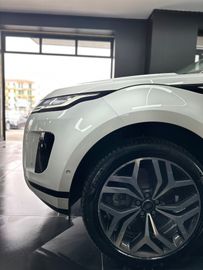 Land-Rover Range Rover Evoque - 12