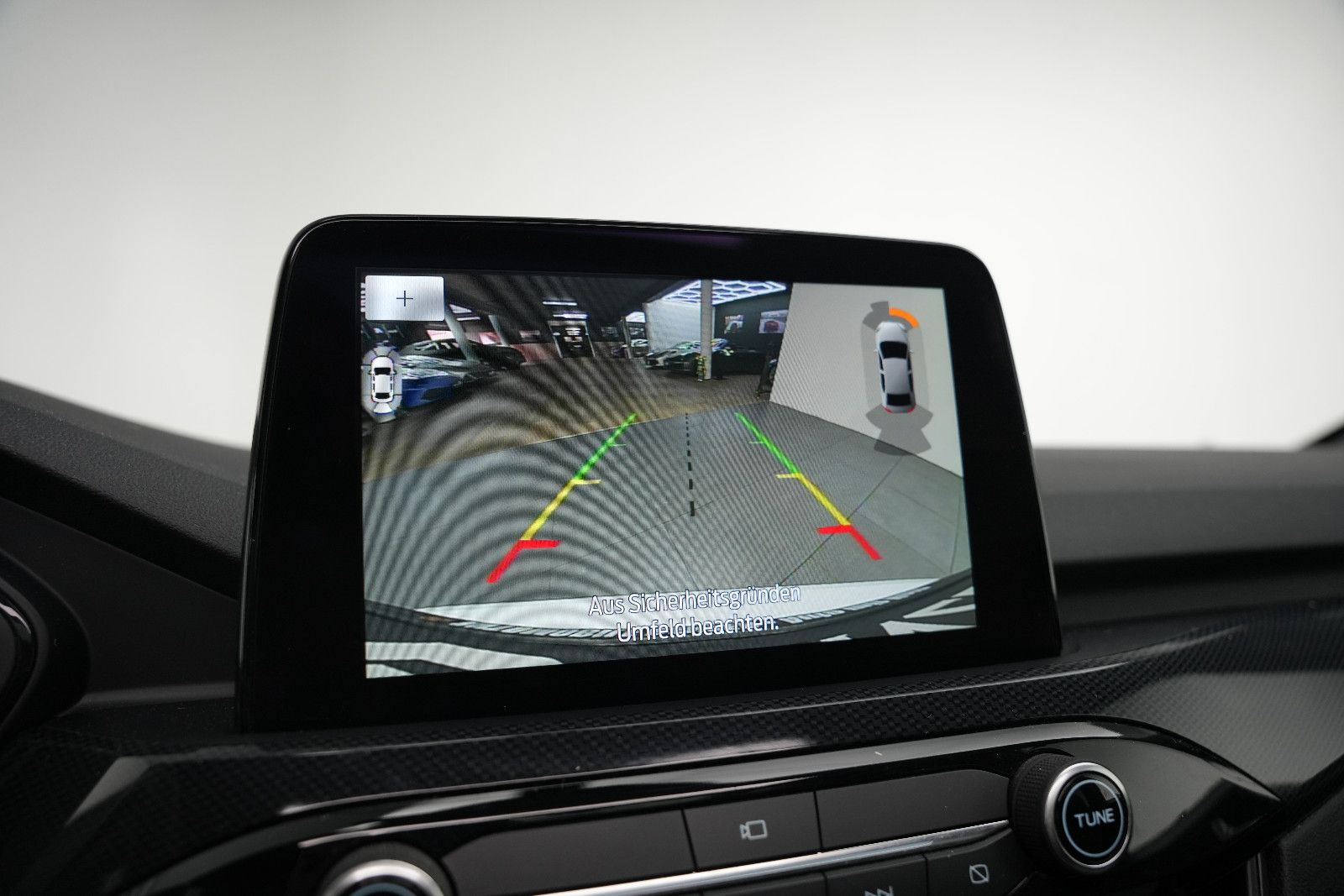 Fahrzeugabbildung Ford Kuga *ST-Line X*Panorama*HUD*Kamera*PlugInHybrid
