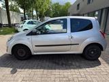 Renault Twingo 1.2-16V Collection - lichte schade! - gebrauchte Renault Twingo aus dem Jahr 2011