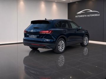 Volkswagen Touareg - 5
