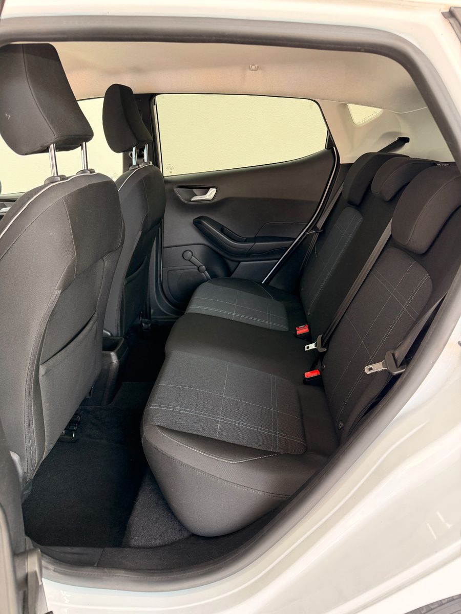Fahrzeugabbildung Ford Fiesta Cool & Connect *Kamera*Sitzheizung*