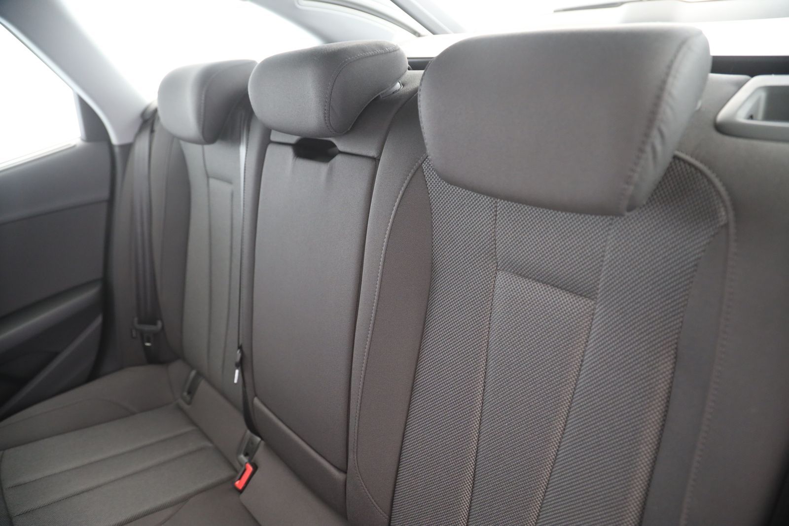 Audi A4 - Bild 13