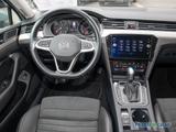 Volkswagen Passat Variant 2.0 TDI Elegance DSG Matrix/Kam - Volkswagen Passat aus 2022