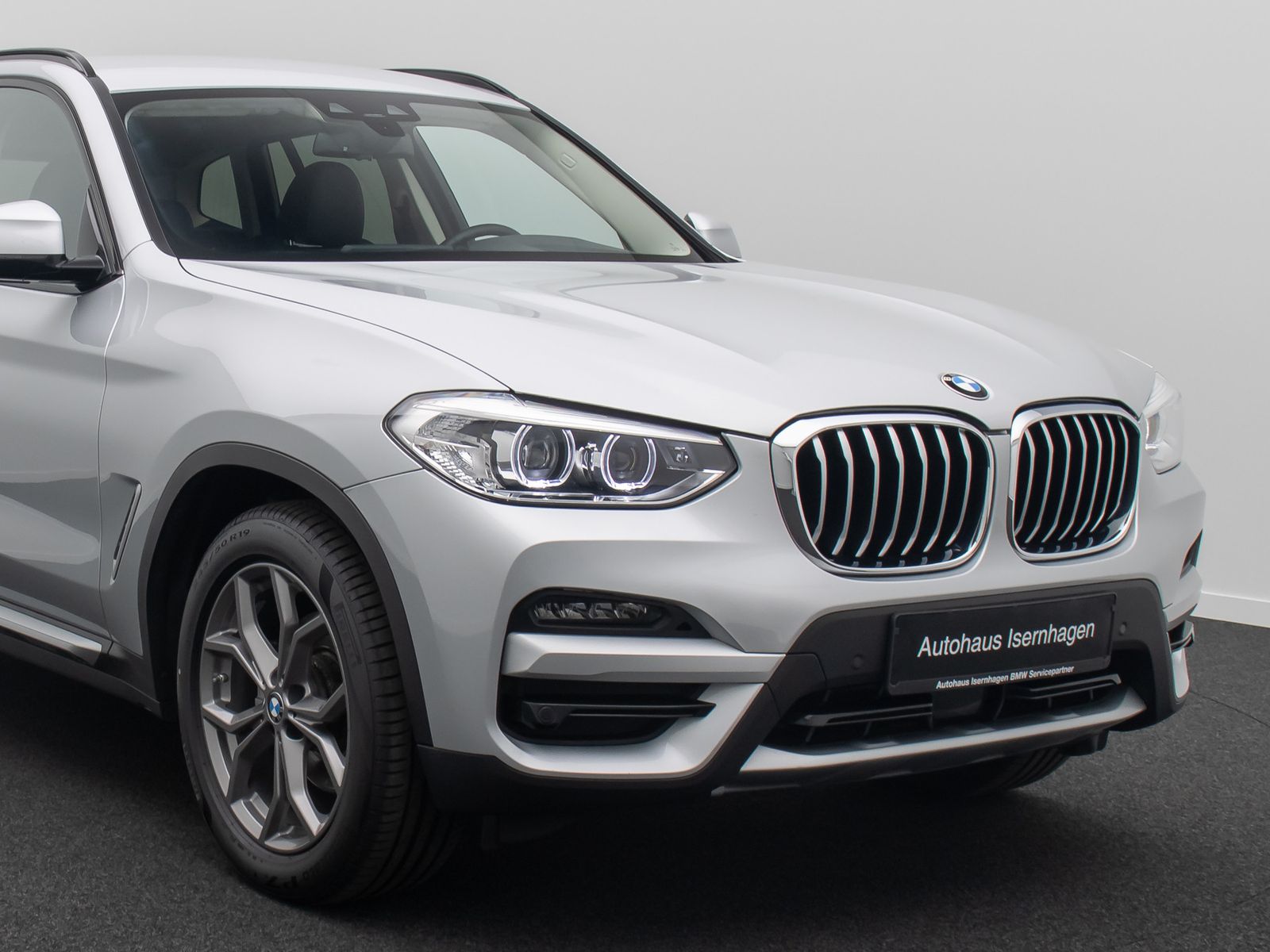 Fahrzeugabbildung BMW X3 xD20d xLine DAB HUD ACC Alarm Sportsitz 19Zol