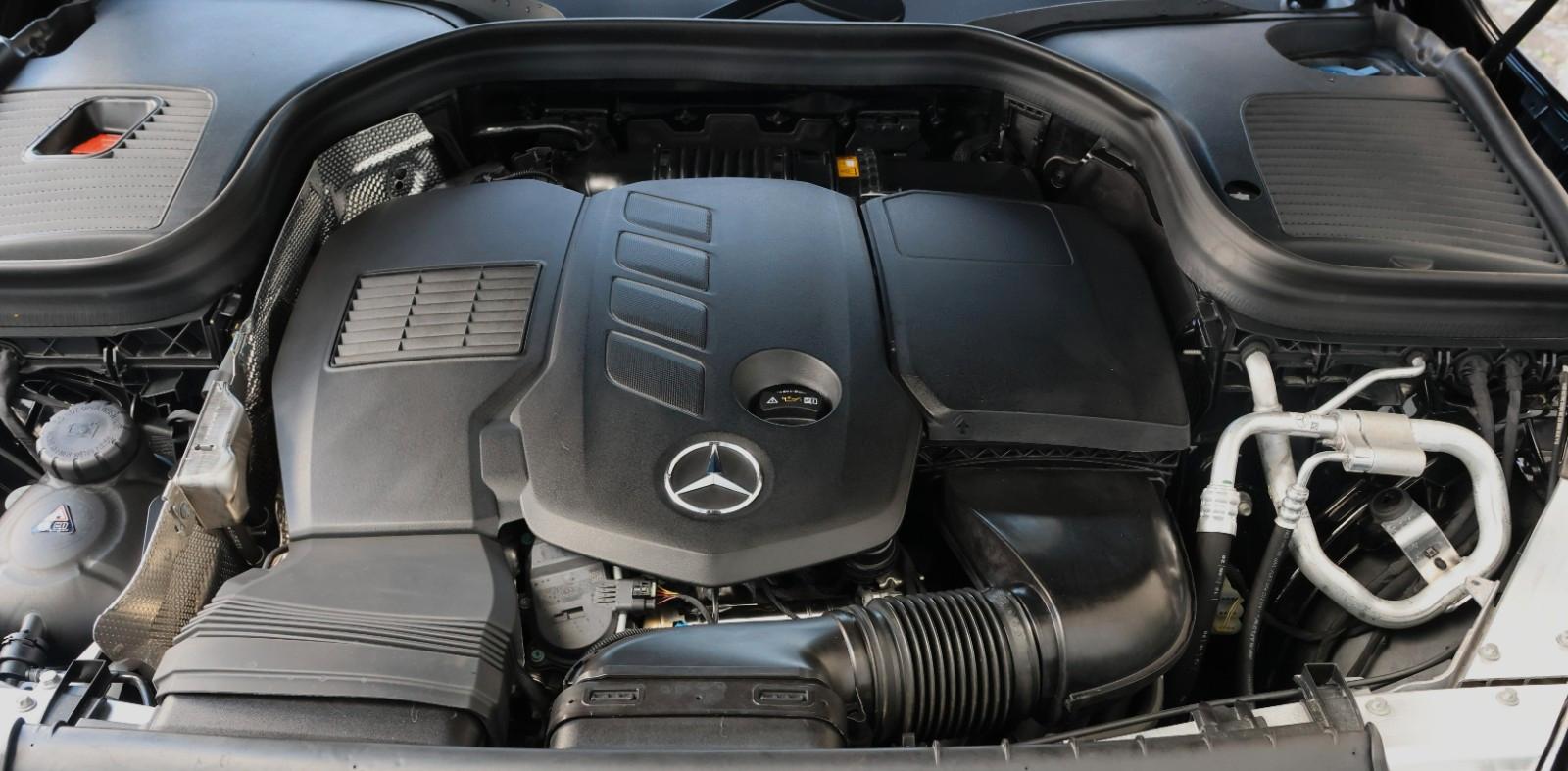 Mercedes-Benz GLC 300 d 4Matic 1Hand KAM MBUX LED TOT Verkzerk