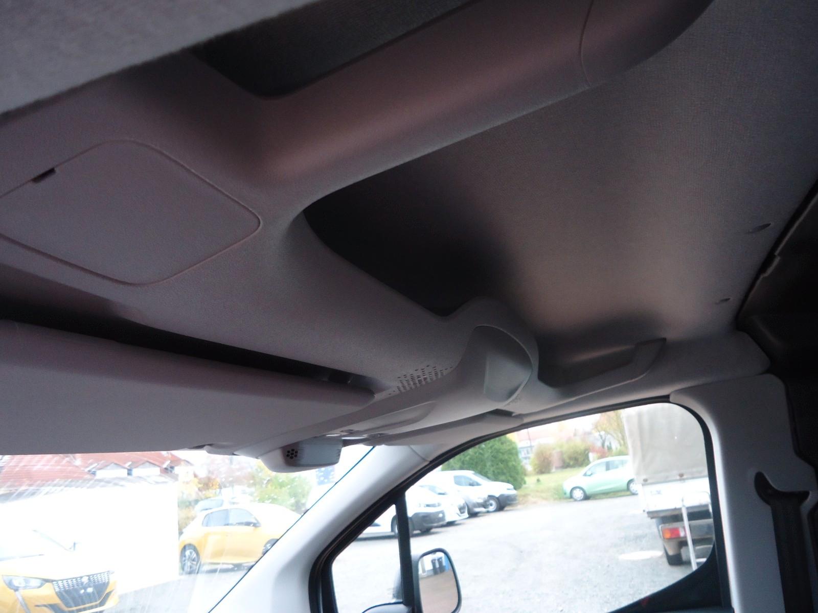 Peugeot Partner KW L1 110 PureTech Premium *Klima-PDC*