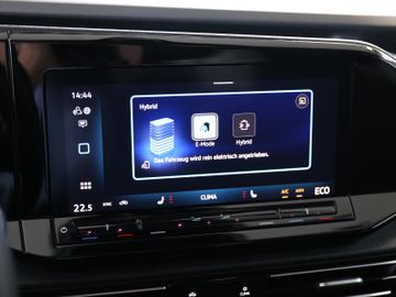 Volkswagen Caddy Maxi eHYBRID DSG STYLE ACC KAM 7SITZ AHK