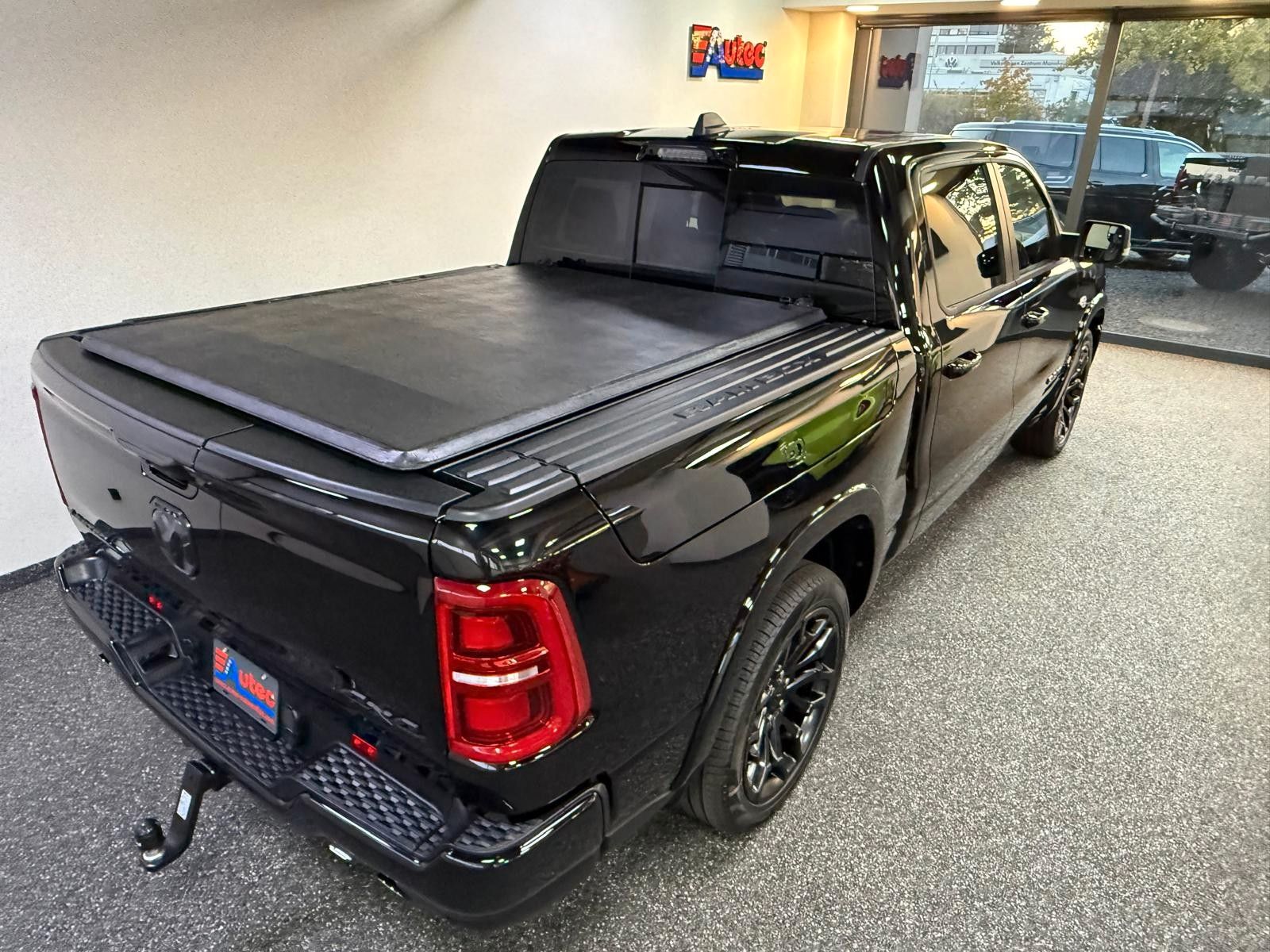 Fahrzeugabbildung Dodge RAM LIMITED HEMI V8-RAMBOX-TAILGATE-SOFORT!!!