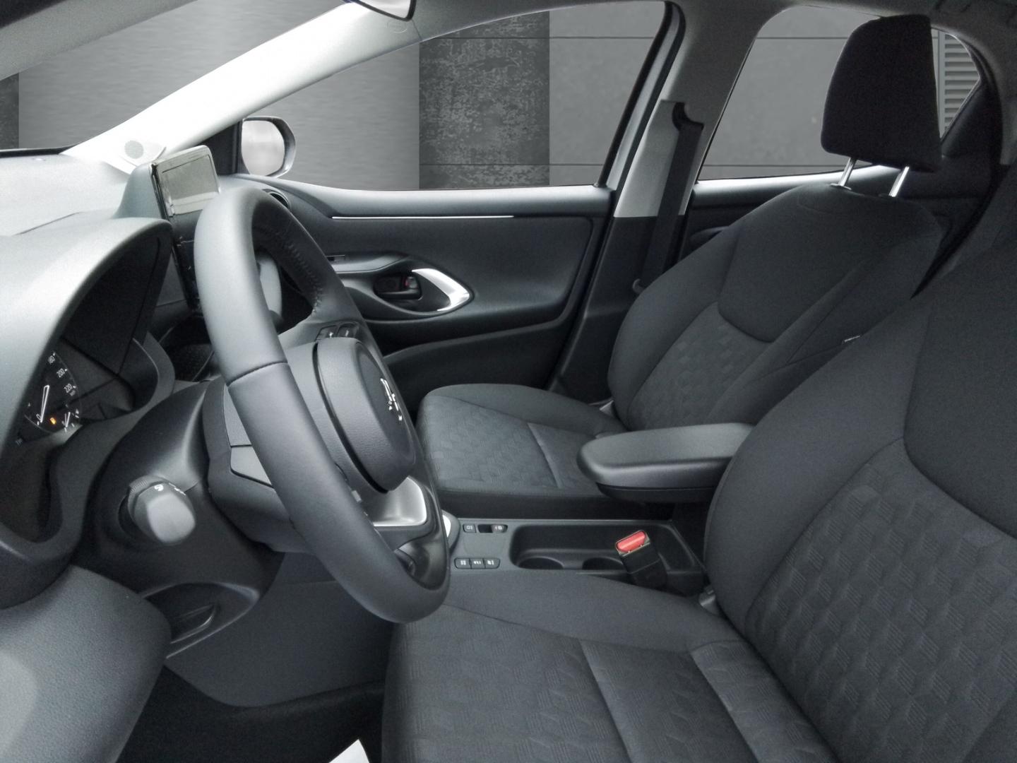 Mazda 2 Hybrid Centre-Line AT 85kw ACC Apple CarPlay A