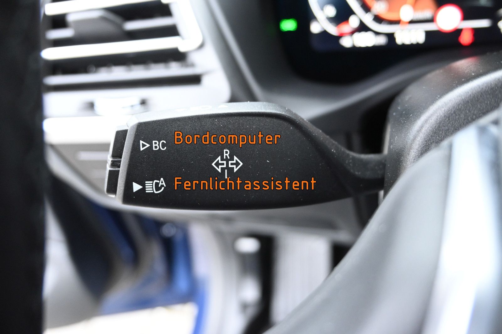 Fahrzeugabbildung BMW X3 xDrive30i °ACC°AHK°STANDHEIZUNG°MEMORY°HUD°