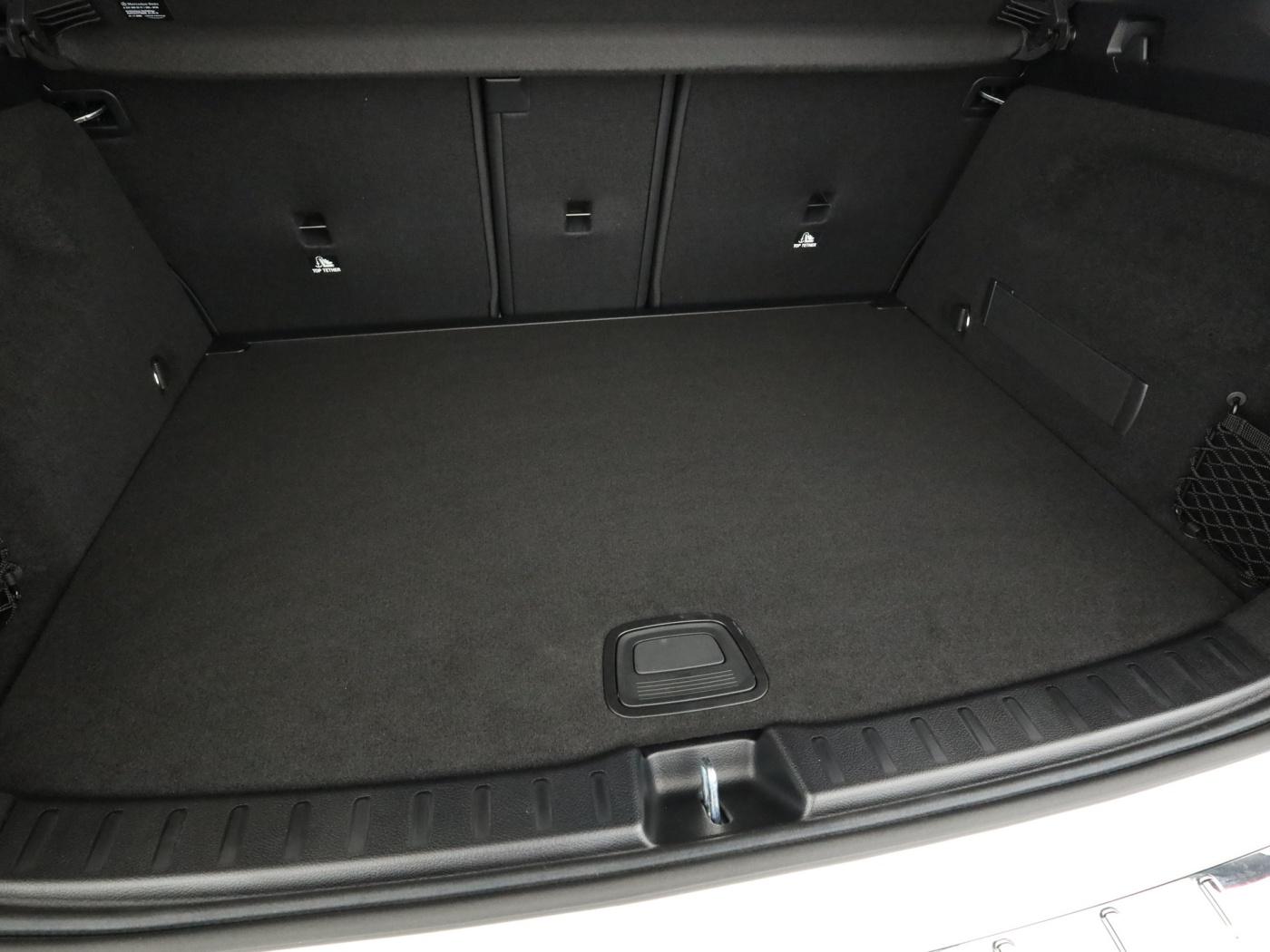 Mercedes-Benz GLA *AMG*RückKamera*Panodach*Keyless*WinterP, миниатюра 23