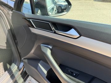 Volkswagen Passat - 9