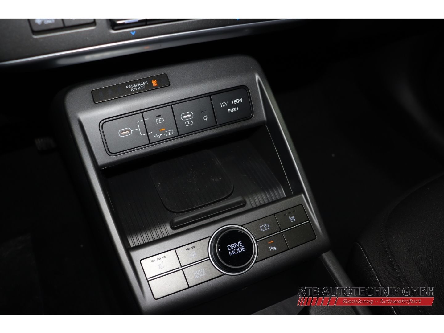 Fahrzeugabbildung Hyundai KONA Elektro MY26 65kWh 204 PS 2WD Trend Assist.