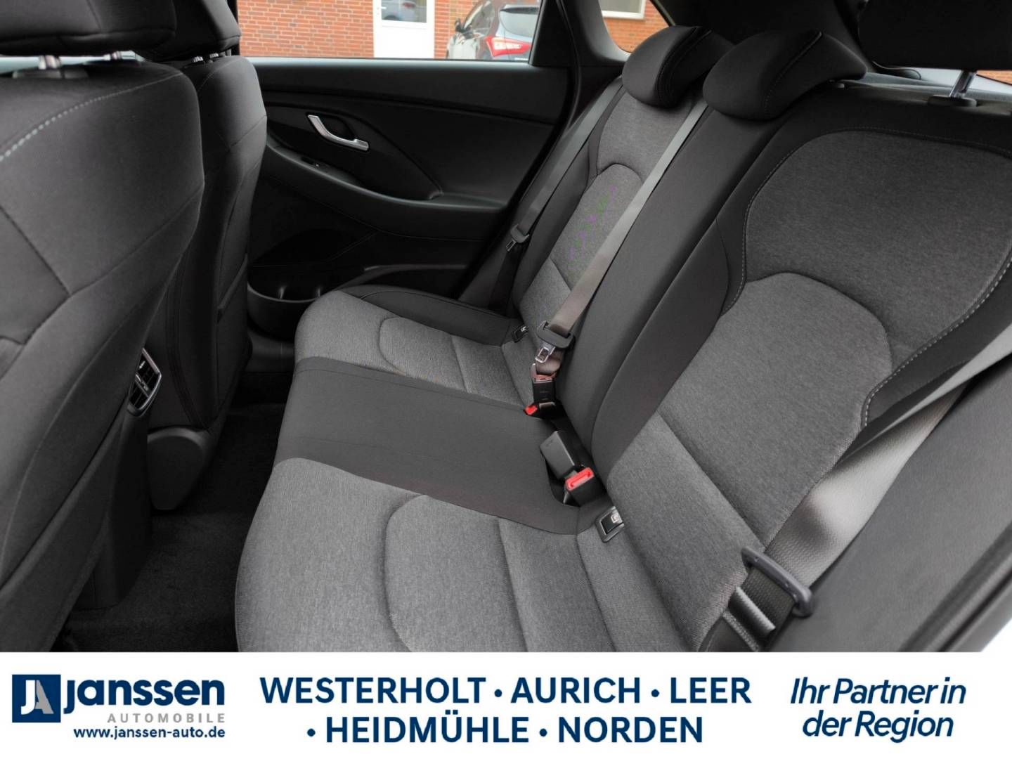 Fahrzeugabbildung Hyundai i30 Connect & Go