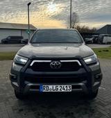 Toyota Hilux 4x4 Extra Cab Invicible - gebrauchte Toyota Hilux aus dem Jahr 2022