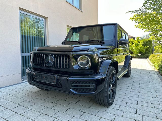 Mercedes-Benz G 63 AMG Superior Carbon Night x2 Drivers