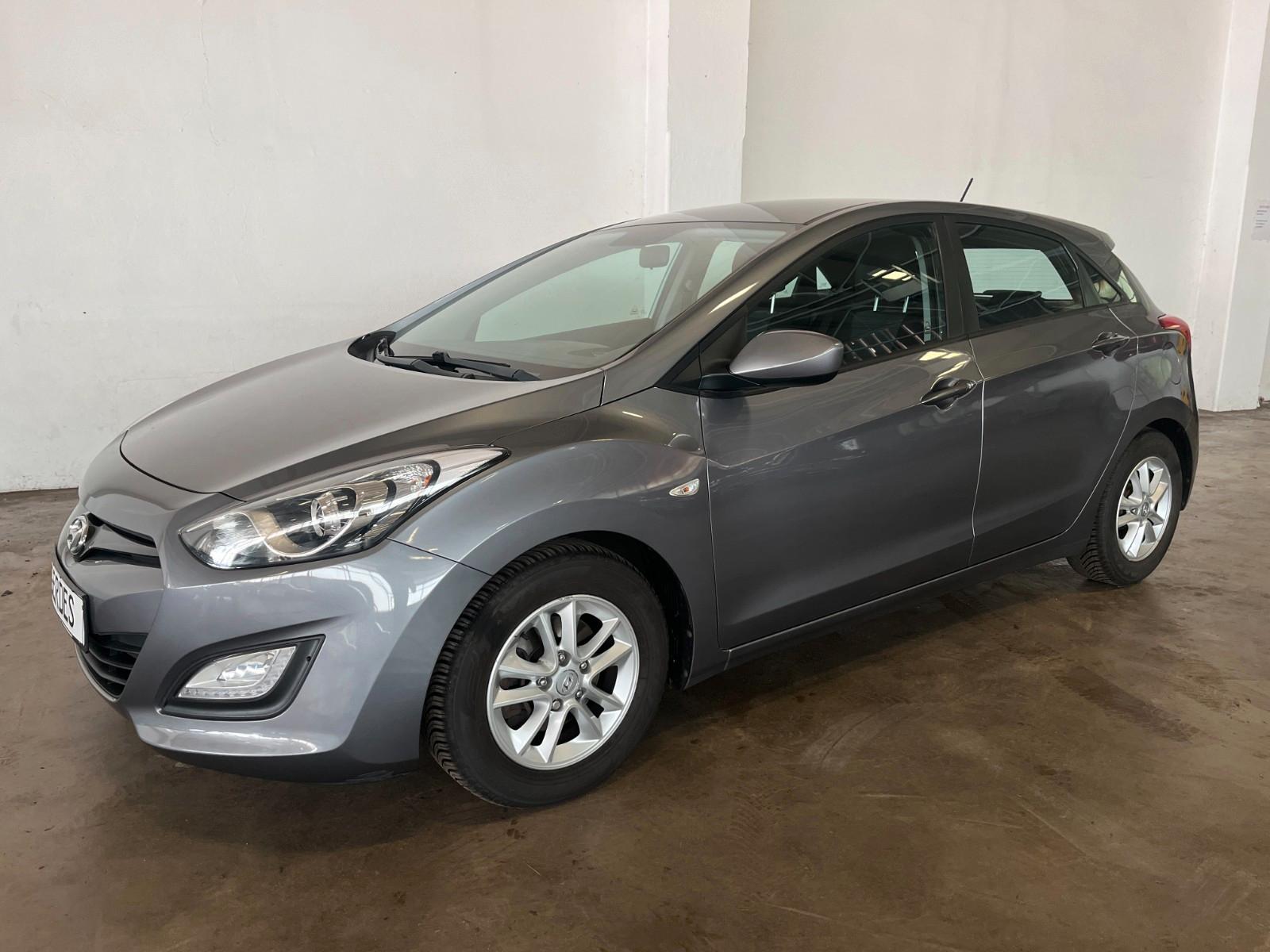 Hyundai i30 1.4 FIFA World Cup Edition