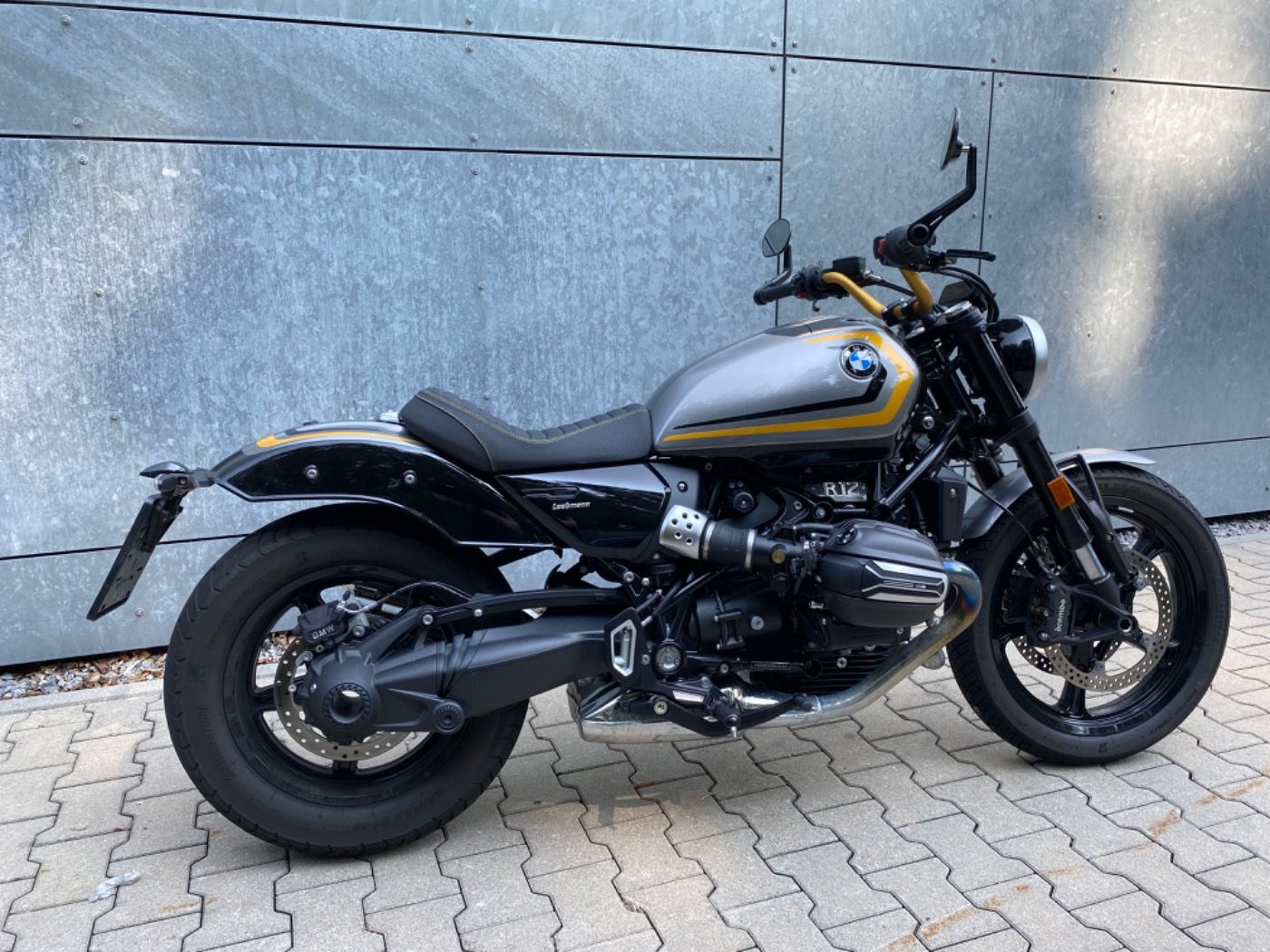 Fahrzeugabbildung BMW R 12 Option 719