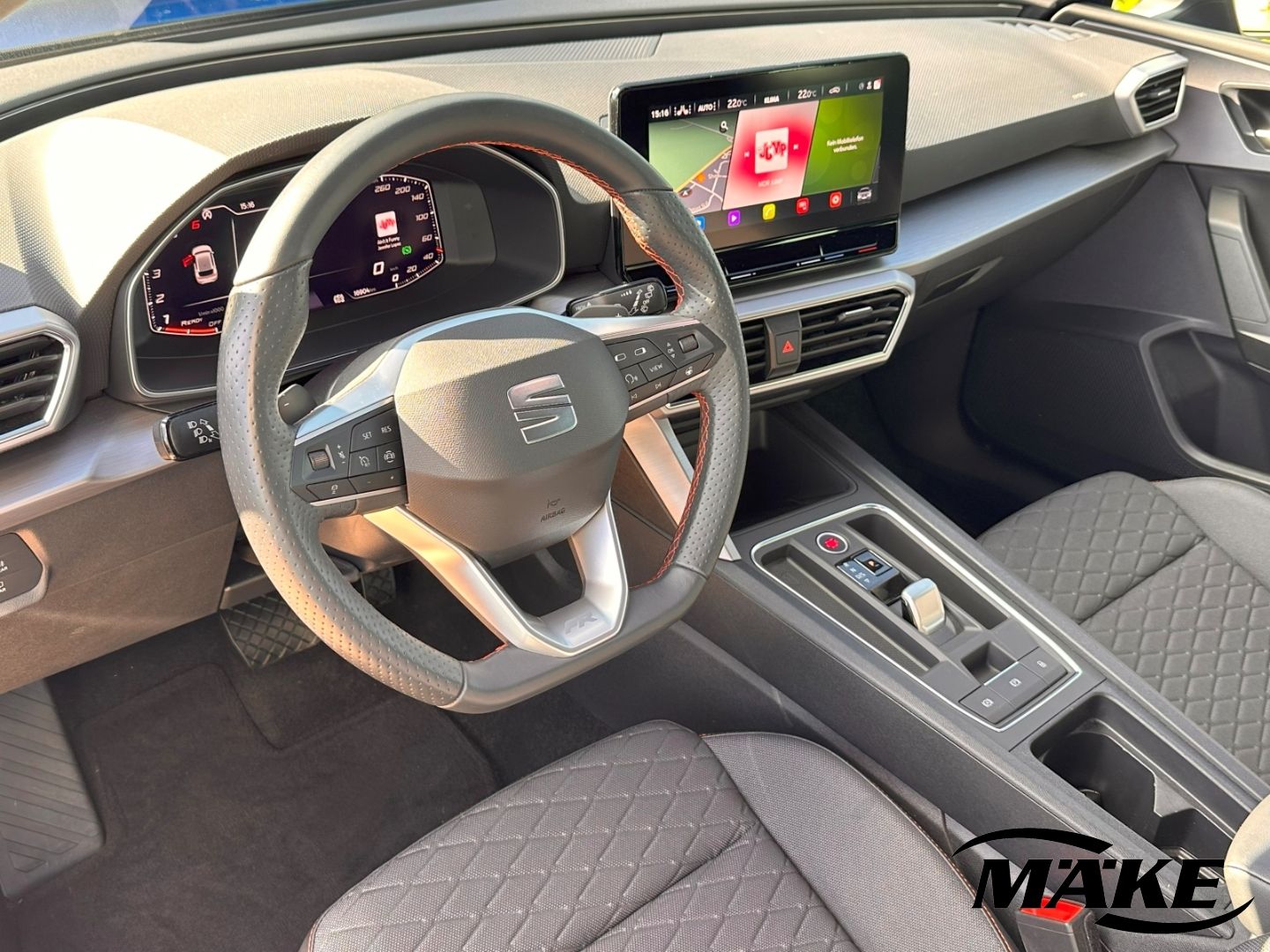 Leon FR 2.0 TDI DSG AHZV RFK LED NAV ACC BEATS