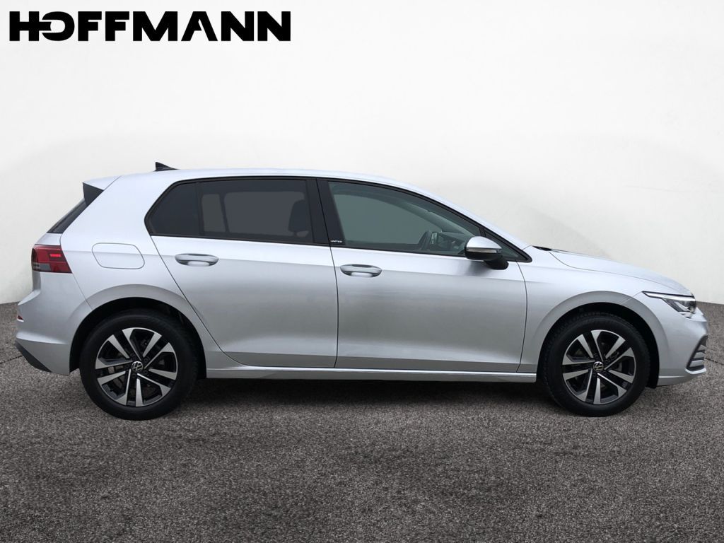 Fahrzeugabbildung Volkswagen Golf 1.5 TSI United Standheizung Top Zustand ACC