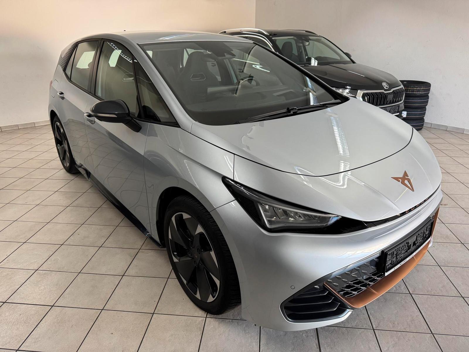 Cupra Born (204PS) 62 kWh SH/KLIMAAUTO/360GRAD KAME...