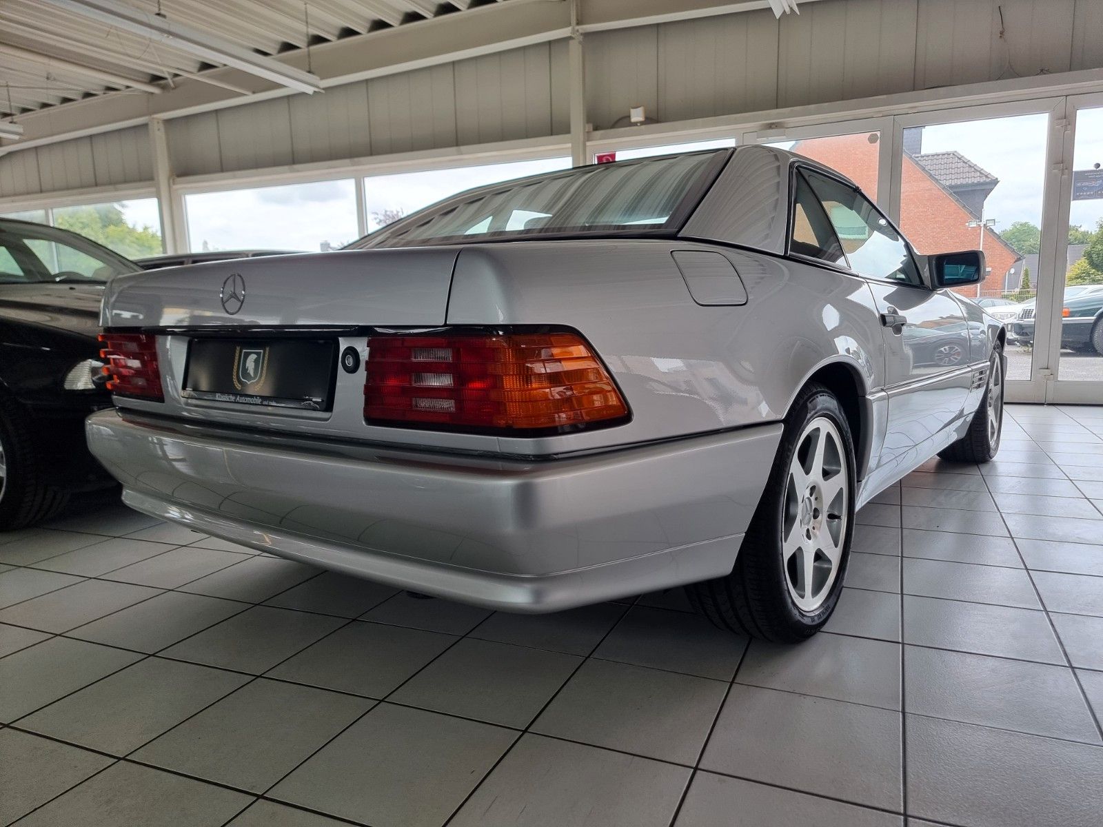 Fahrzeugabbildung Mercedes-Benz SL 320 Mille Miglia/BRD/Erstlack/Einmalig