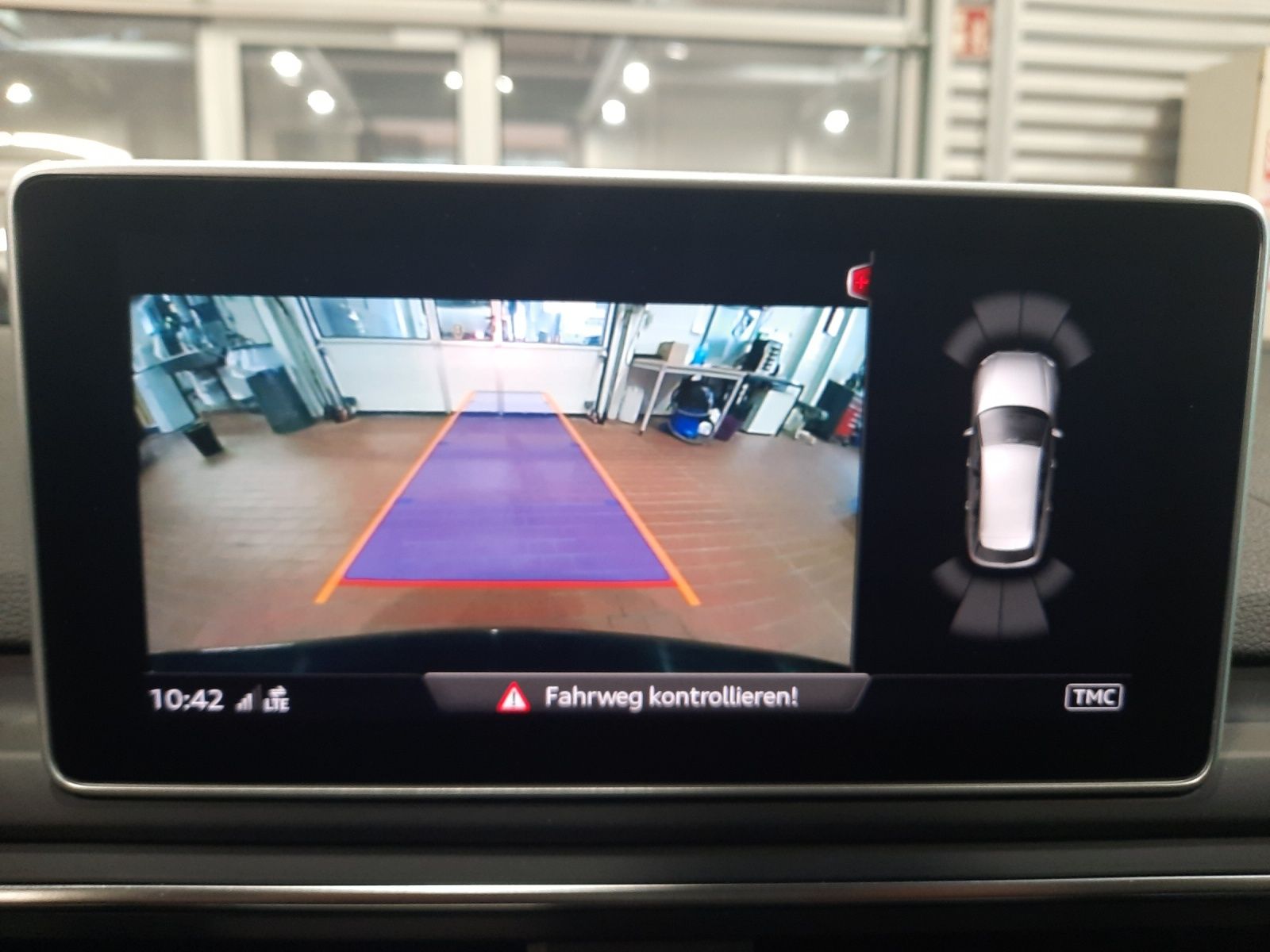 Fahrzeugabbildung Audi A4 Avant 50 TDI Q sport LED ACC PANO NAVI SOUND