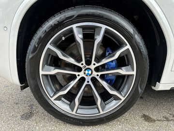BMW X3 xDrive30e M Sport Head-Up HiFi LED WLAN RFK