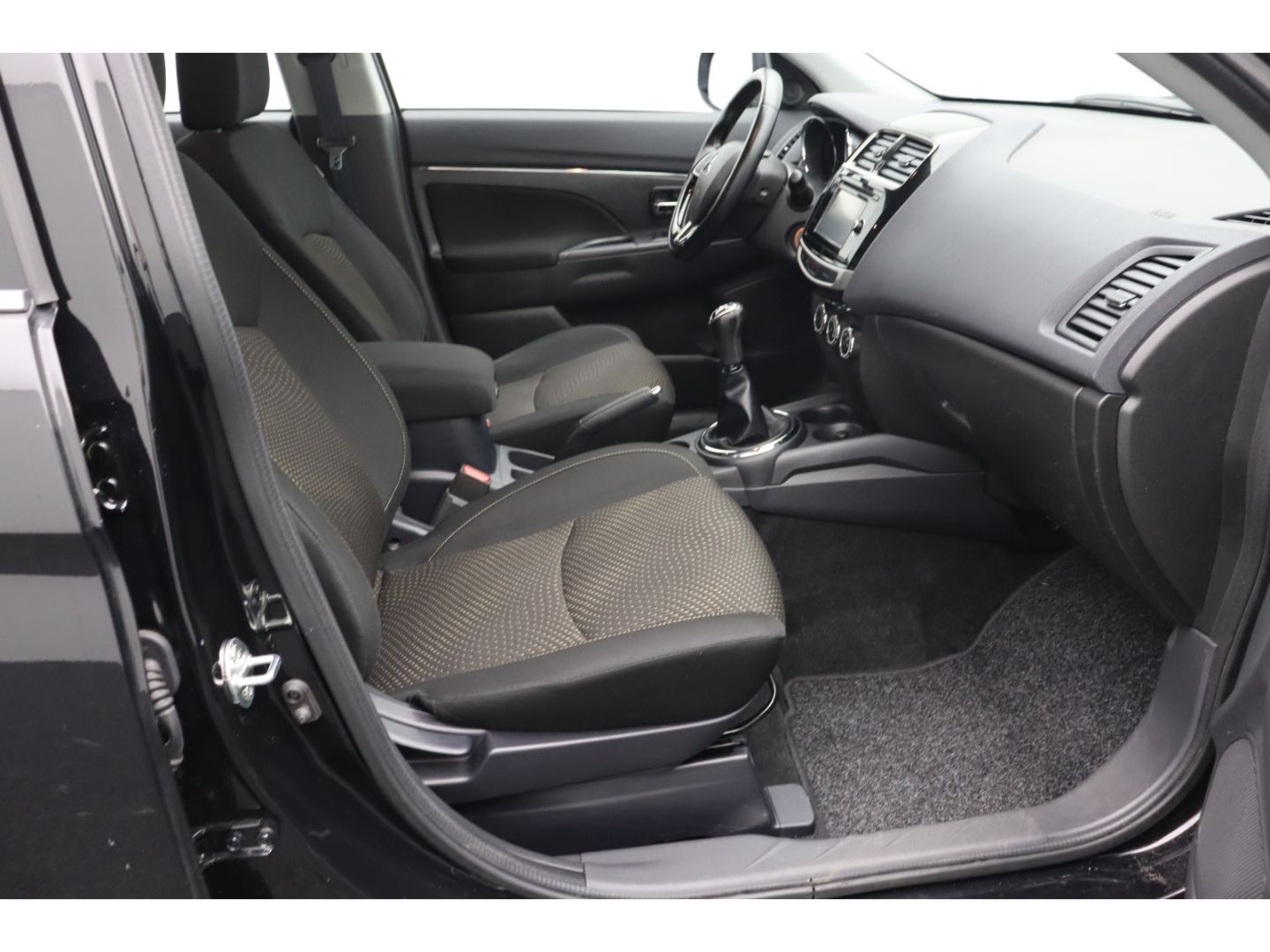 Fahrzeugabbildung Mitsubishi ASX SUV-Star Diamant Edition 1,6 MIVEC 2WD