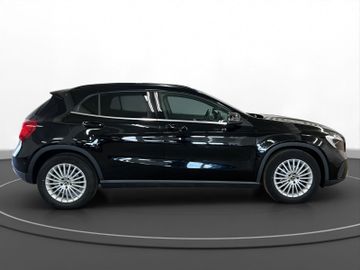 Mercedes GLA 180 - 5