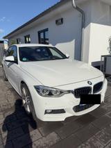 BMW 320i - M Sportpaket Alcantara - BMW 320 Limousine 320i m sportpaket mit Benzin-Antrieb