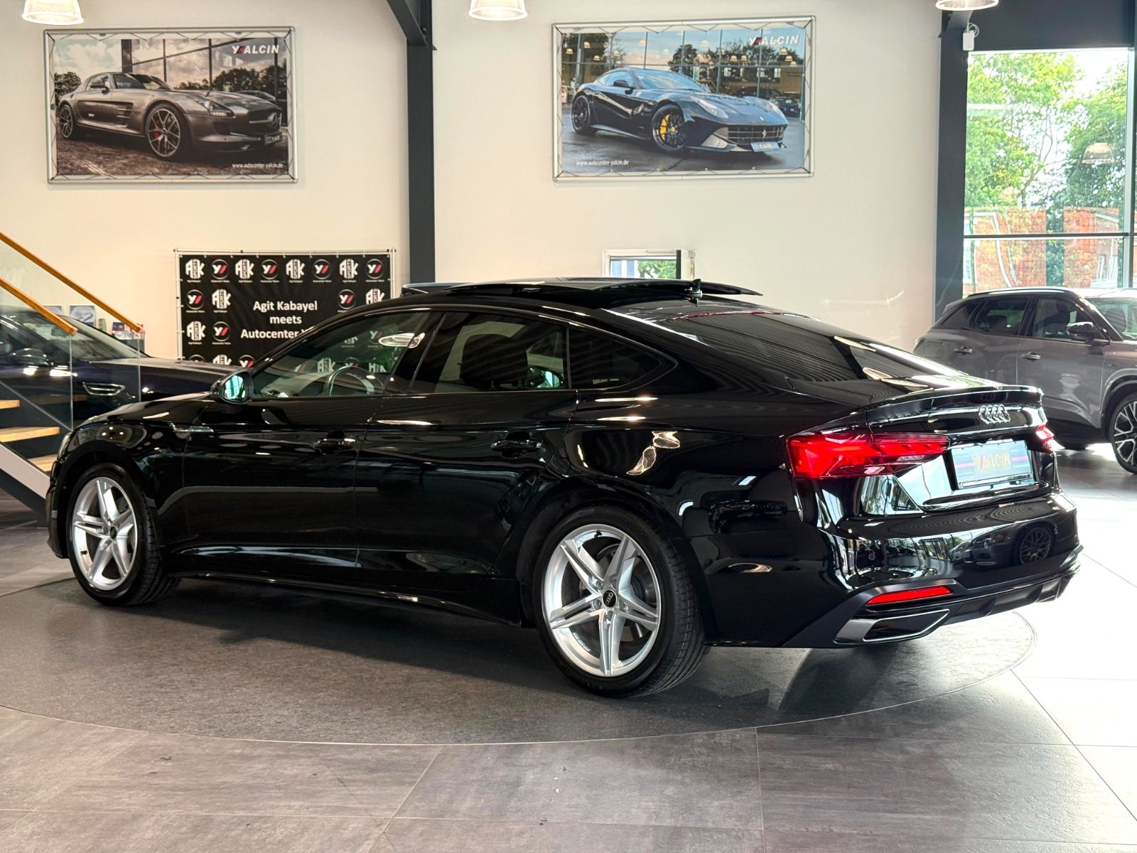 Audi A5 40 TFSI S tronic SB S-line 1.HA NAV ALL BLACK foto 4