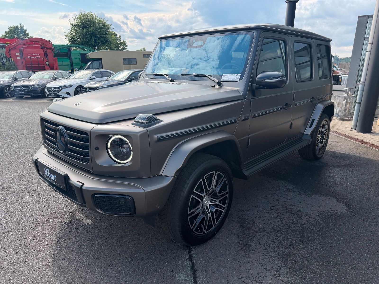 Fahrzeugabbildung Mercedes-Benz G 580 AMG+Distr+Burm3D+Massage+ESD+Night+360