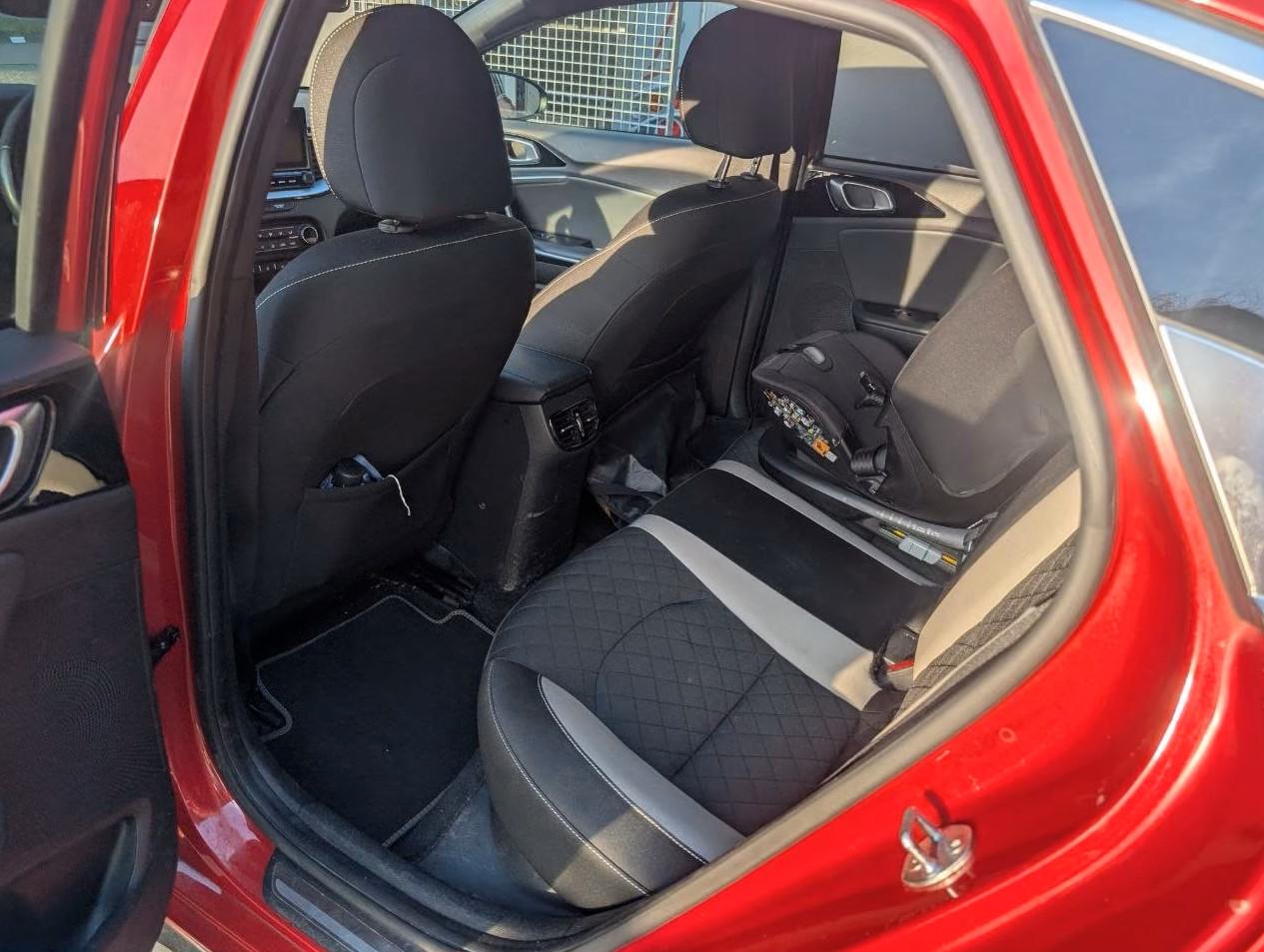 Kia KIA ProCeed CRDi 136PS JBL Navi AHK Garantie