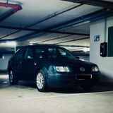 Volkswagen VW Bora 1.4 Benzin Youngtimer  mit Gut... - Volkswagen: Youngtimer