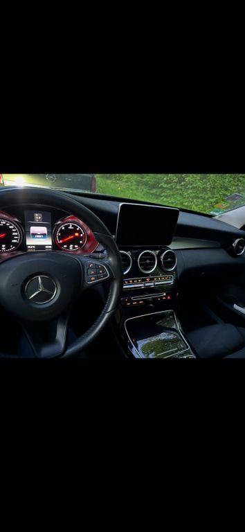 Image of Mercedes-Benz C 250