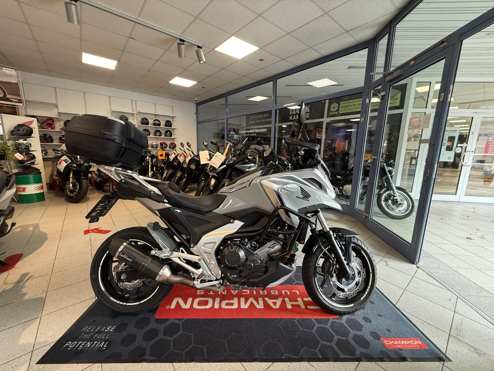 Honda NC 750 X (inkl. Zubehör)