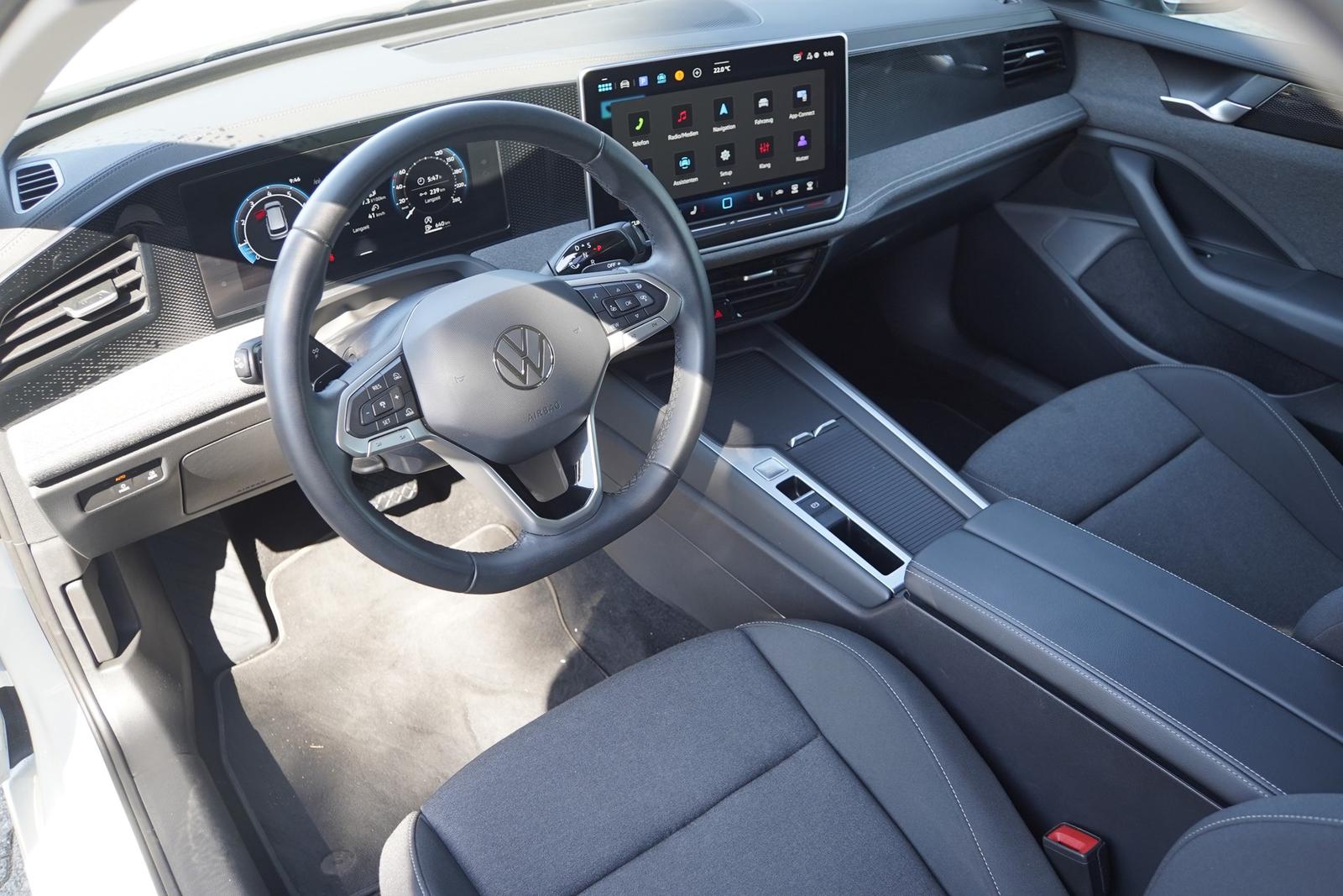 Volkswagen Passat 1.5 eTSI DSG LED ACC Navi Kamera, миниатюра 9
