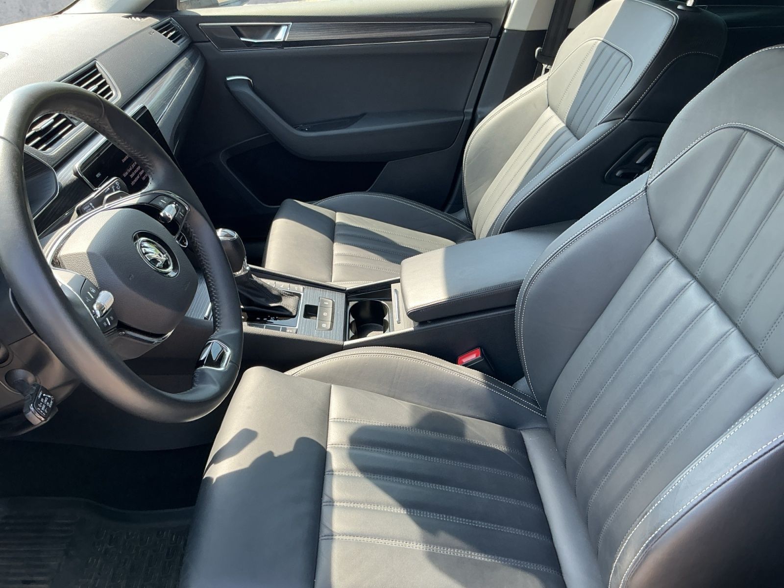 Skoda Superb - Bild 12