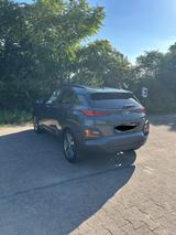 Hyundai KONA 1.0 T-GDI Advantage  !TOP ZUSTAND! TüV10/27 - Hyundai Kona Advantage mit Benzin-Antrieb