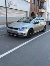 Volkswagen Golf 7 TSI Automatik 140 ps  - Volkswagen Golf: 140 Ps